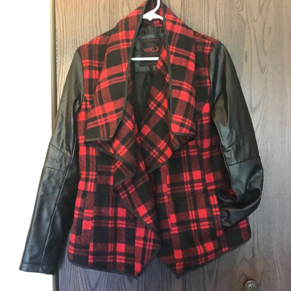 DONATED Yoki plaid coat with faux leather sleeves